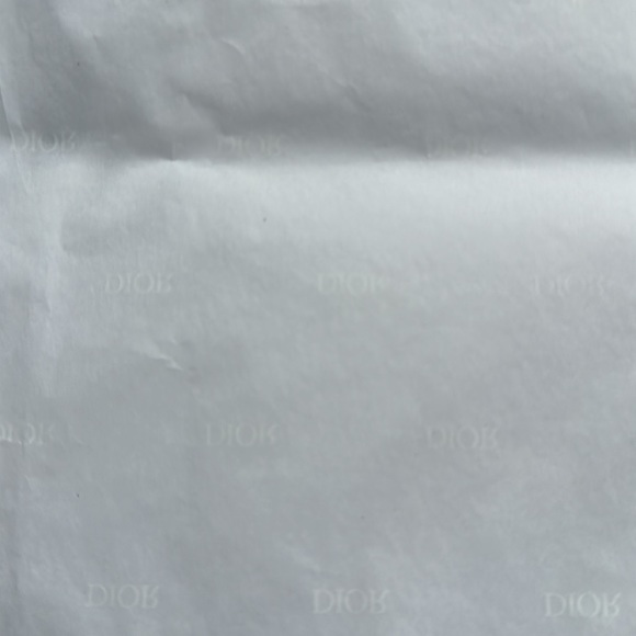 New Dior long wallet size gift box, Dior tissue paper and limited edition card - Picture 5 of 14